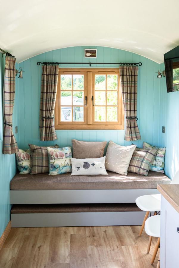 Hotel Glamping At South Lytchett Manor Poole Exteriér fotografie