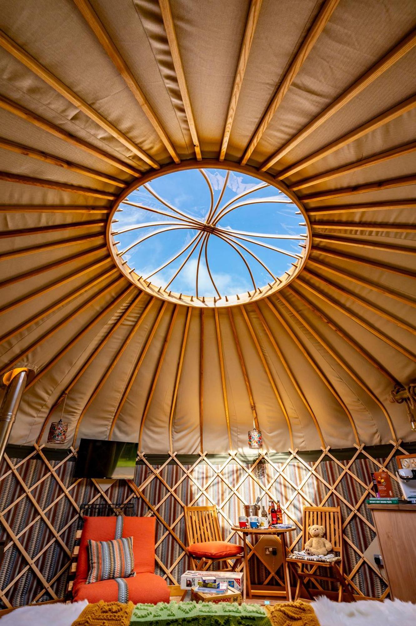 Hotel Glamping At South Lytchett Manor Poole Exteriér fotografie