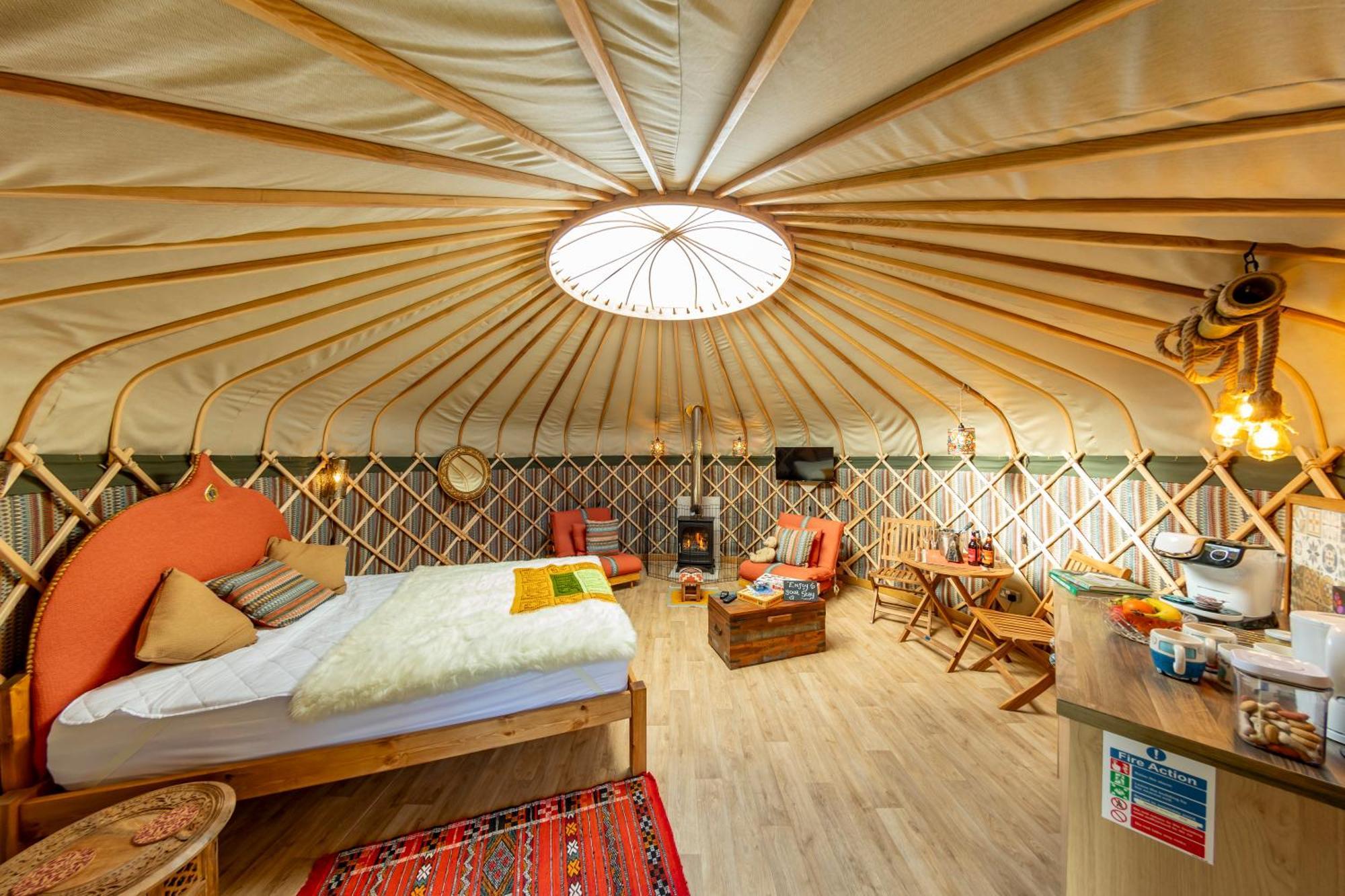 Hotel Glamping At South Lytchett Manor Poole Exteriér fotografie