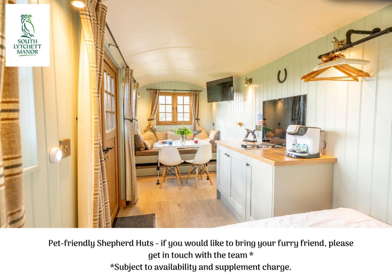Hotel Glamping At South Lytchett Manor Poole Exteriér fotografie