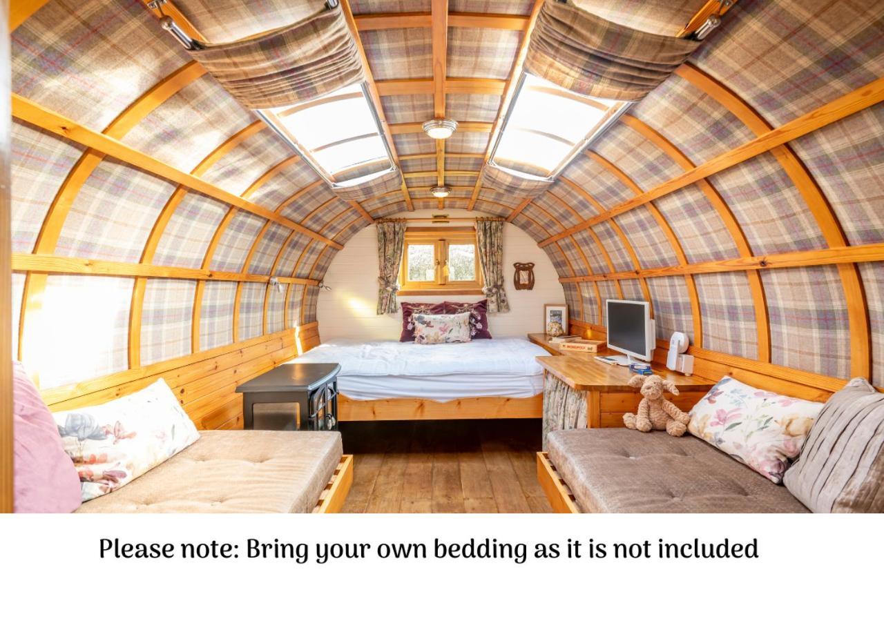 Hotel Glamping At South Lytchett Manor Poole Exteriér fotografie