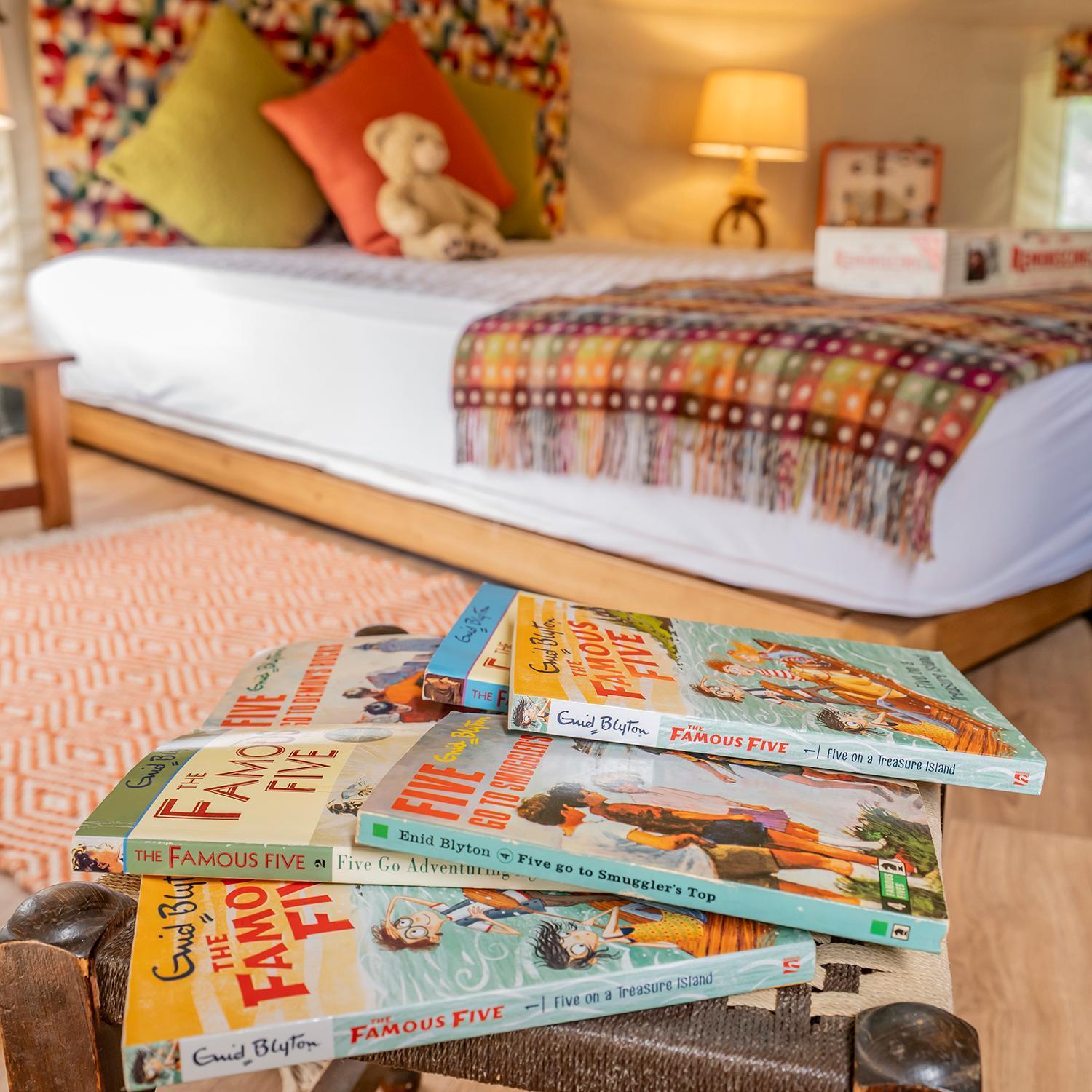 Hotel Glamping At South Lytchett Manor Poole Exteriér fotografie