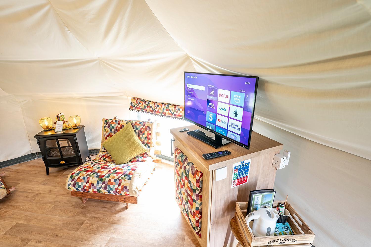 Hotel Glamping At South Lytchett Manor Poole Exteriér fotografie