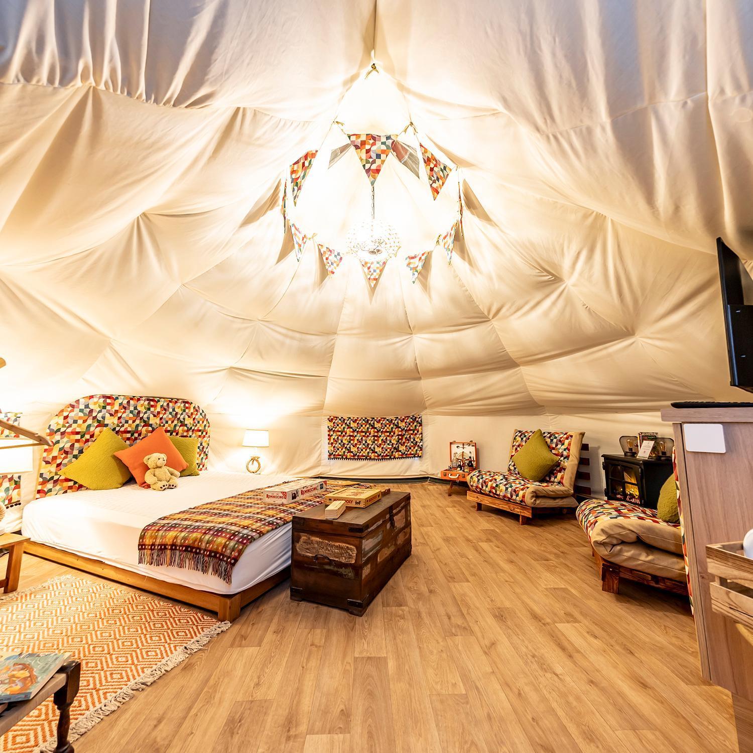 Hotel Glamping At South Lytchett Manor Poole Exteriér fotografie